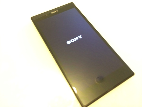 Xperia Z Ultraが届いた！もうiPhoneとiPadいらないかも