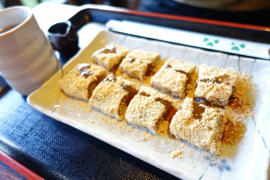 京都嵐山　観光日帰り旅行　竹林と食べ歩き編