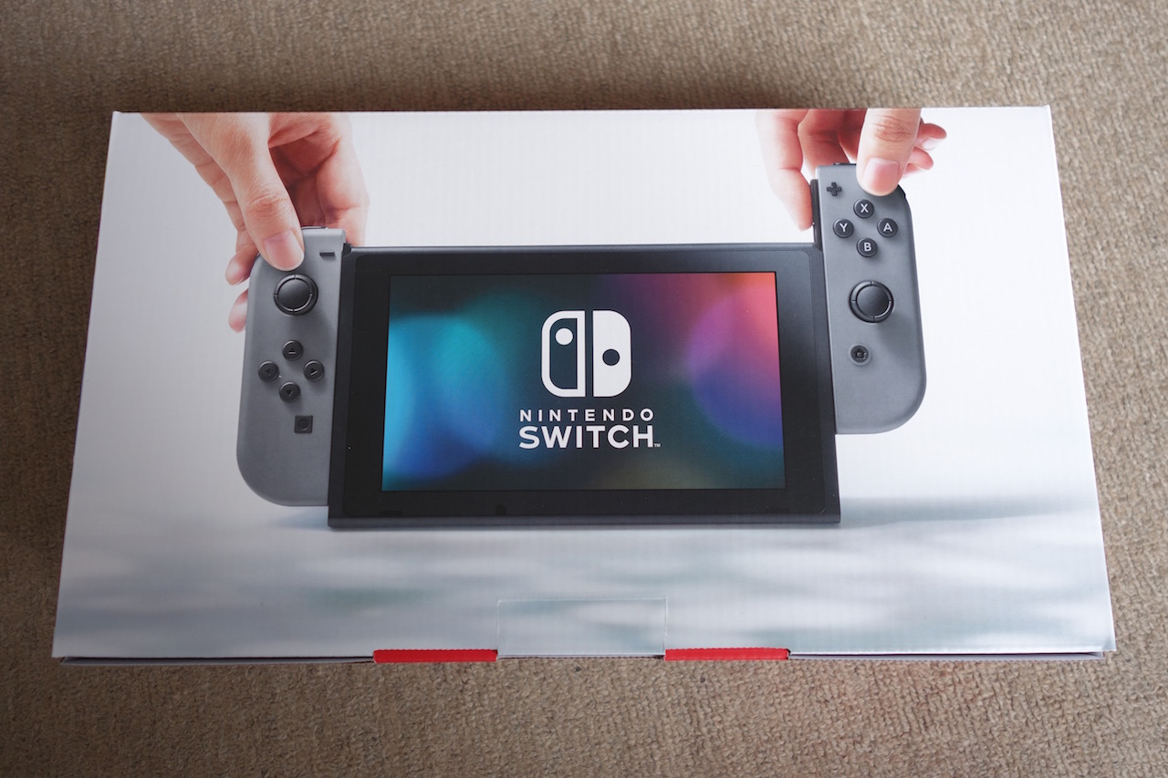 さすがamazon！発売当日朝にニンテンドースイッチが届いた！まずは開封の儀