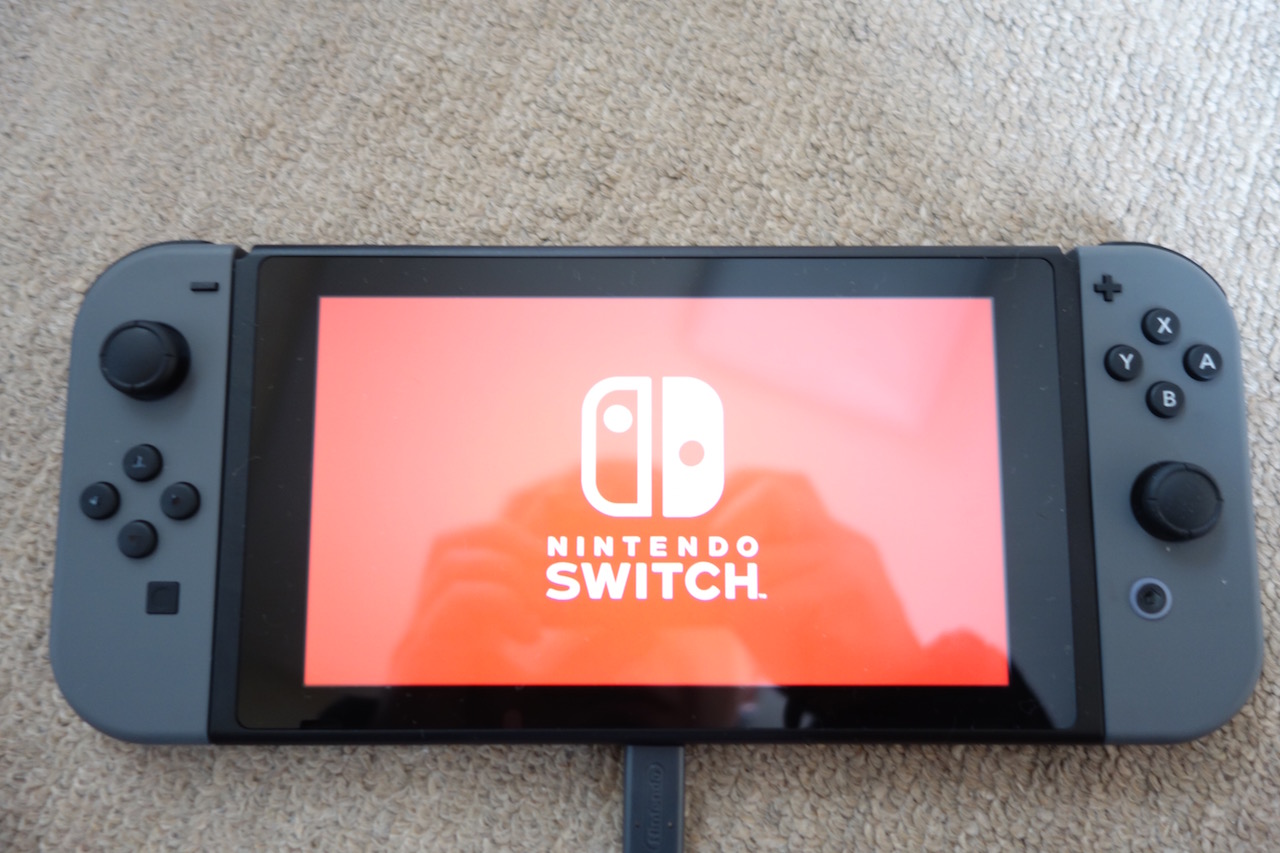 ニンテンドースイッチは説明書ついてないぞ！初回立ち上げからの設定方法！