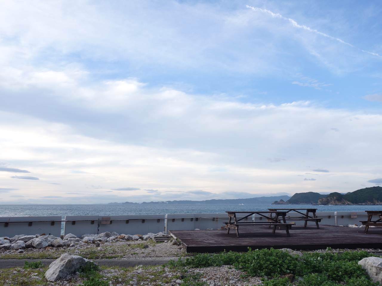 和歌山県由良町の道の駅「白崎海浜公園」がめちゃくちゃ景色いい！