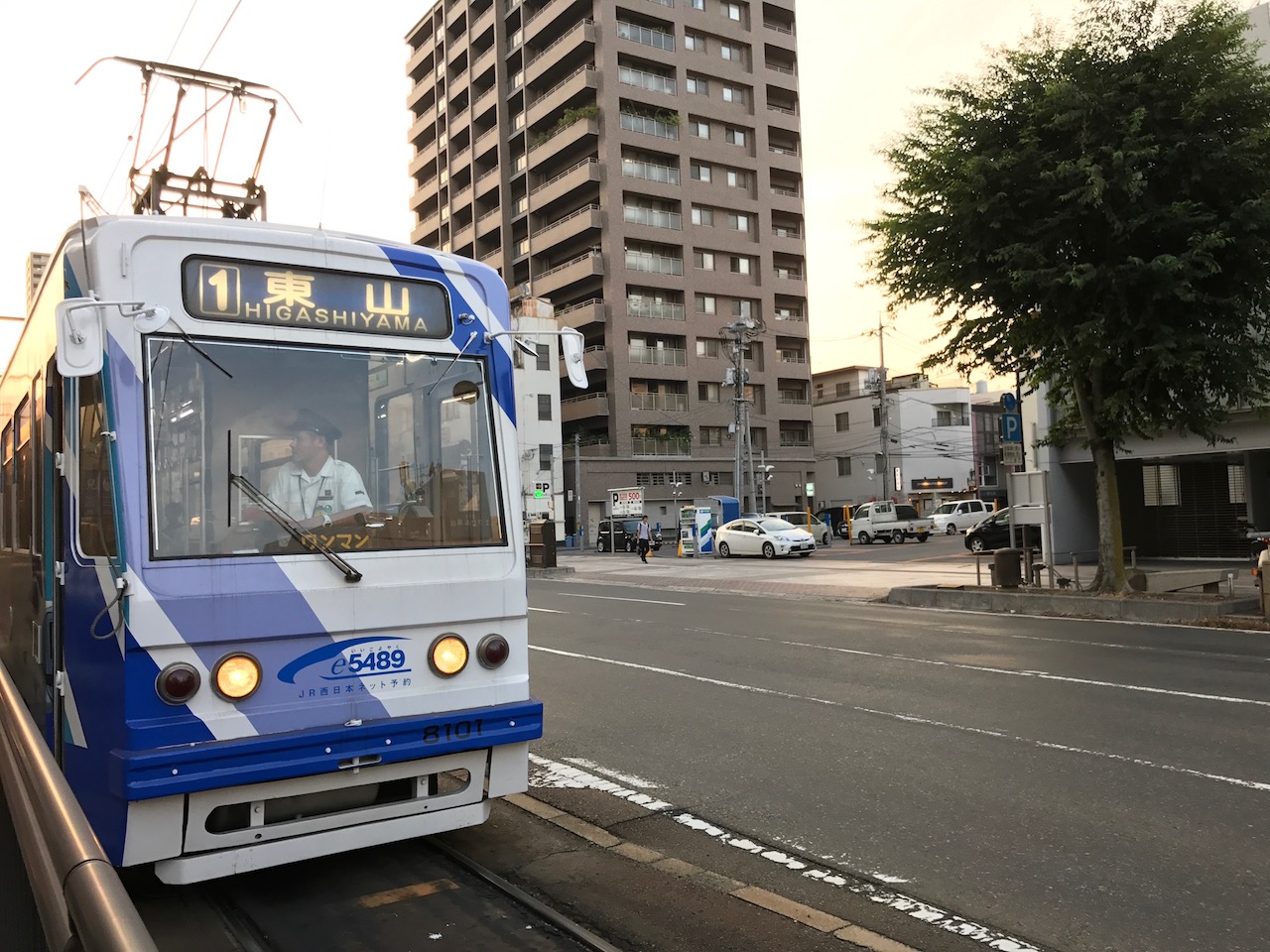 さよなら四国！こんにちは岡山！大都会岡山で初チンチン電車に乗ってみた