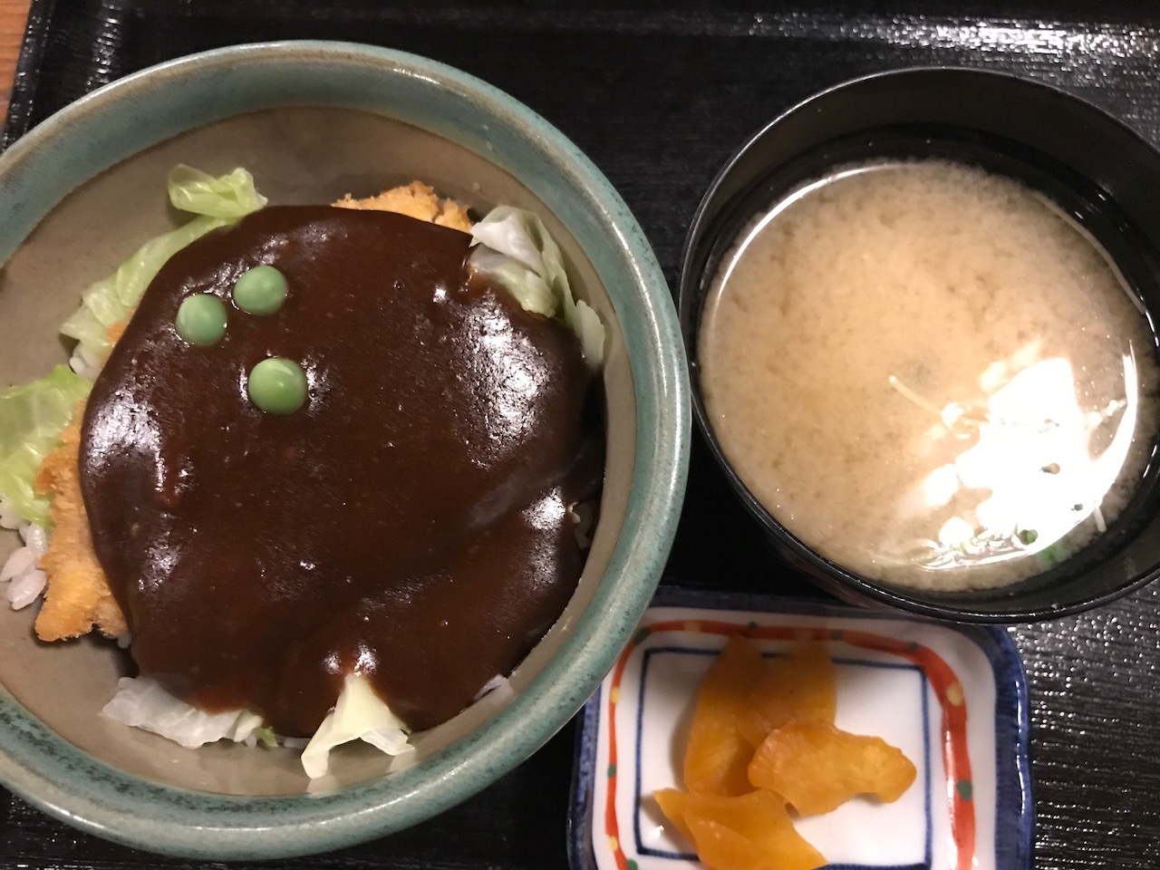 噂のデミグラスソースカツ丼？デミカツ丼を食べるべく「カツ丼 野村」へ！