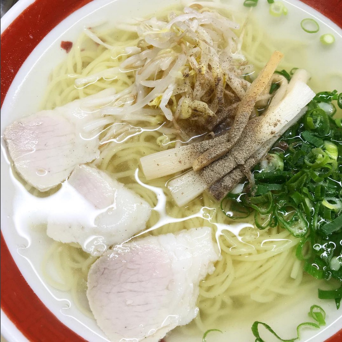 姫路で麺の気分だったので新生軒で中華そば食べてみたら！？