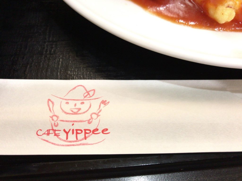 カフェイッピー（Yippee）はランチも美味しいがお姉さんのパワフルさが異常