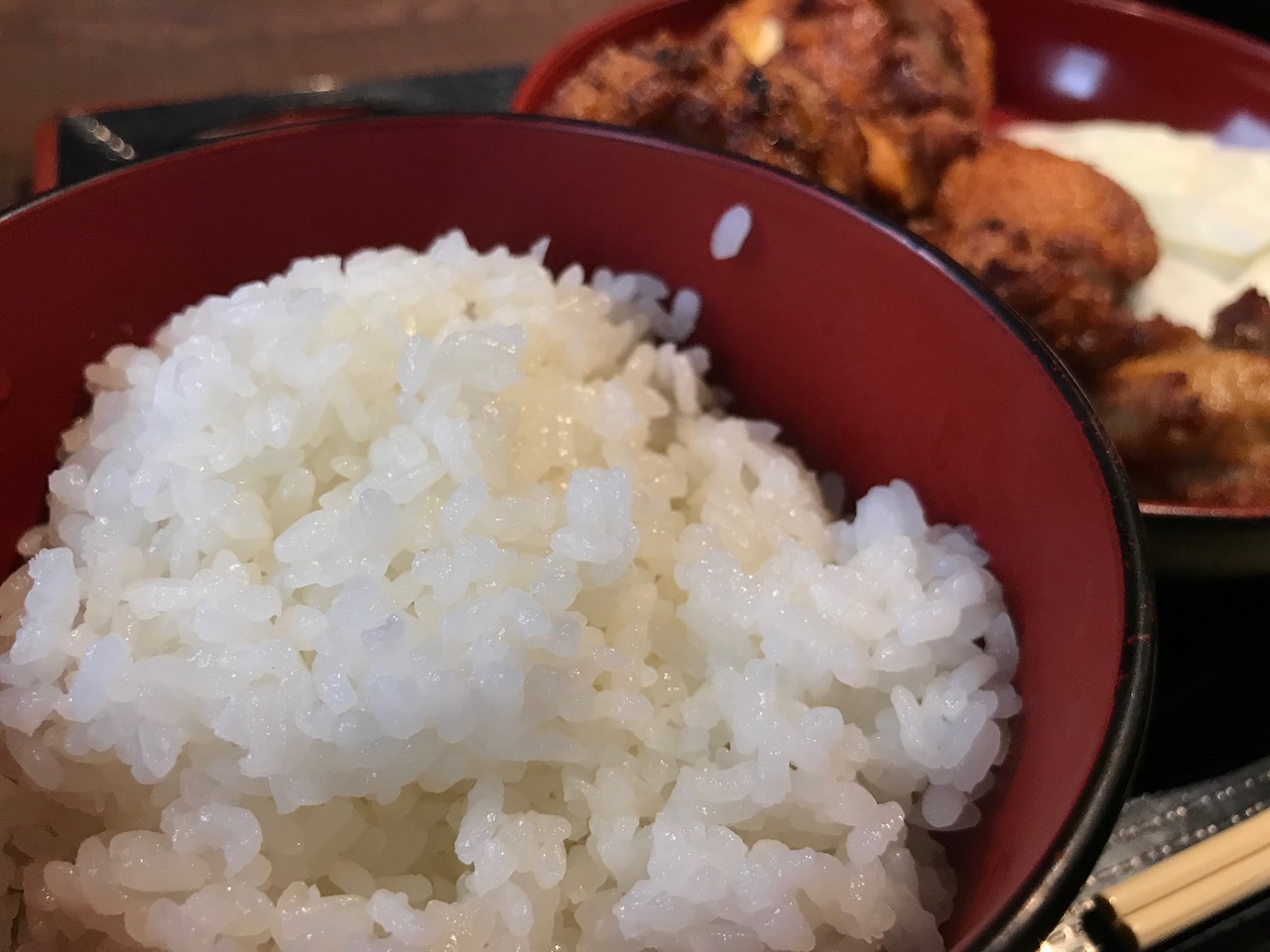 月間ランキング1位の牛凪！ワンコイン唐揚げ食べ放題ランチを食べてきた！