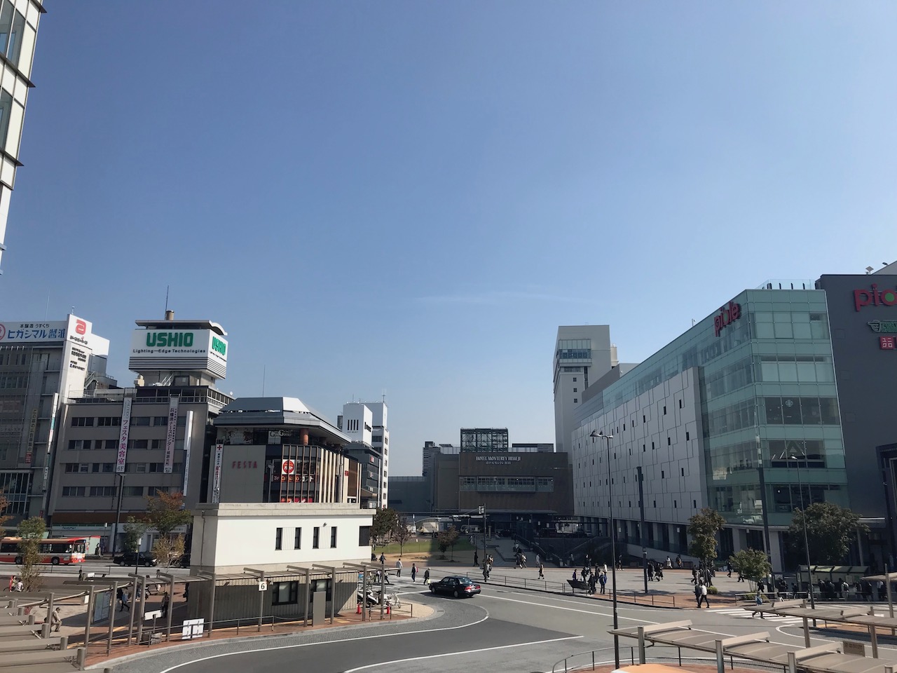 スペシャルゲストと姫路駅前で汗だくになりながら激辛モジャカレーを食べてきた！