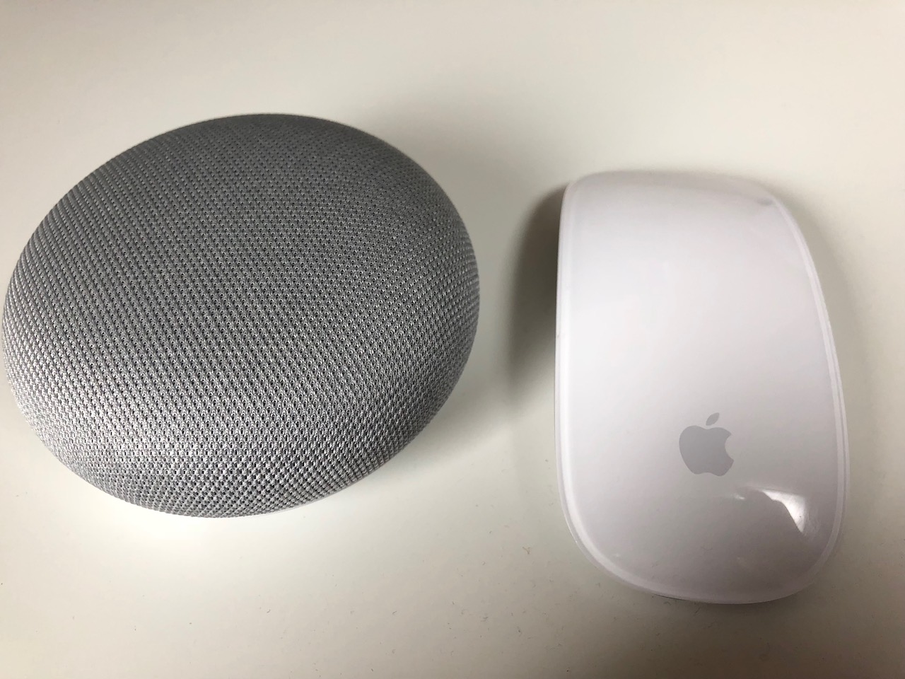 Google Home Mini（グーグルホームミニ）は何に使えばいいのだ？