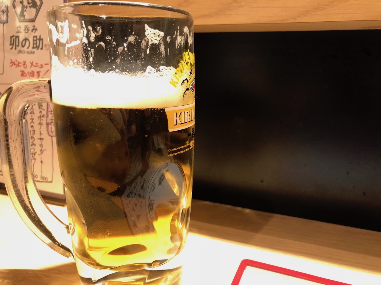 一人で手軽にちょっとだけステーキを食べるなら立ち飲みの卯の助がおすすめ！ビールも安いよ