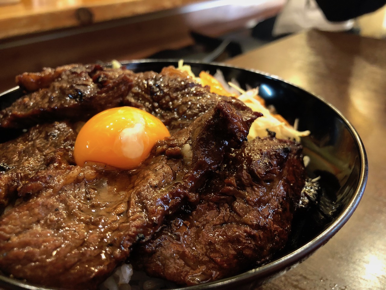 ナニコレ！？うまっ！ローストビーフ丼で有名な「すみきち」で牛ハラミ丼食べてきた！