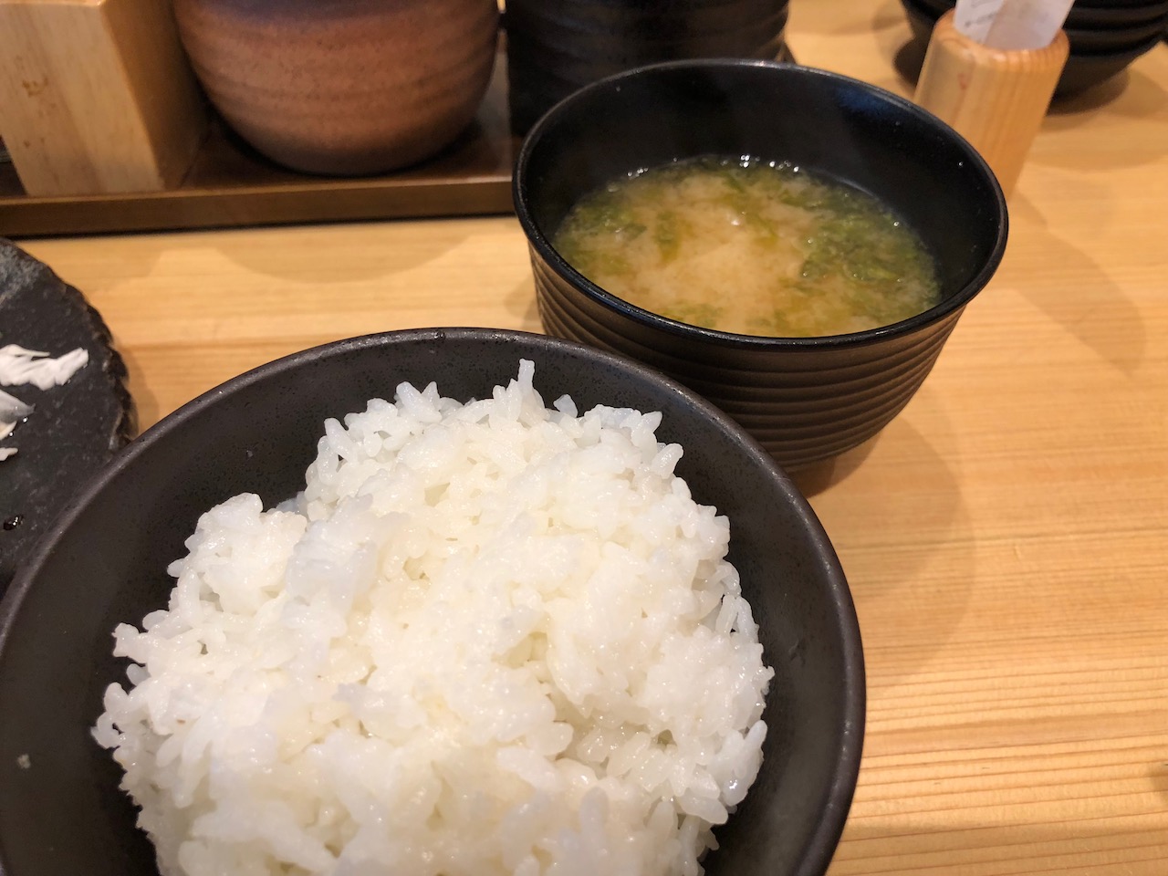 みゆき通り入ってスグ！とん一でとんテキ定食を食べてきた！