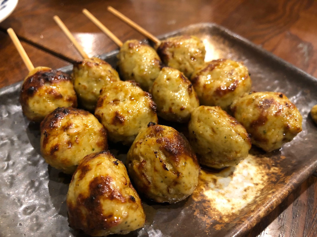 炭火焼鳥が食べたい！ヨーダが迎えてくれる「鳥よし 姫路店」で焼き鳥食べてきた