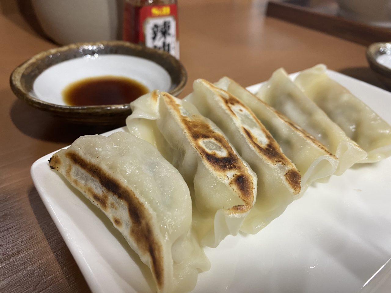 むむ、田寺の住宅街にある中華そば屋「とりのほね」で鴨塩そばを食べたのだが、、、